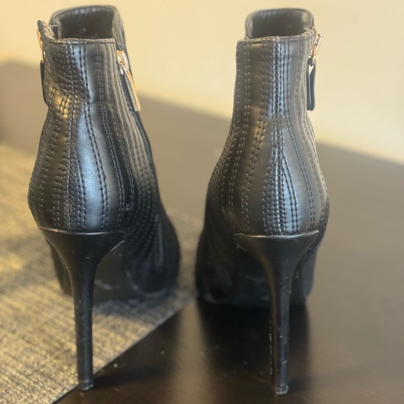 Sergio Bari Black and gold high heel Booties - Picture 5 of 7